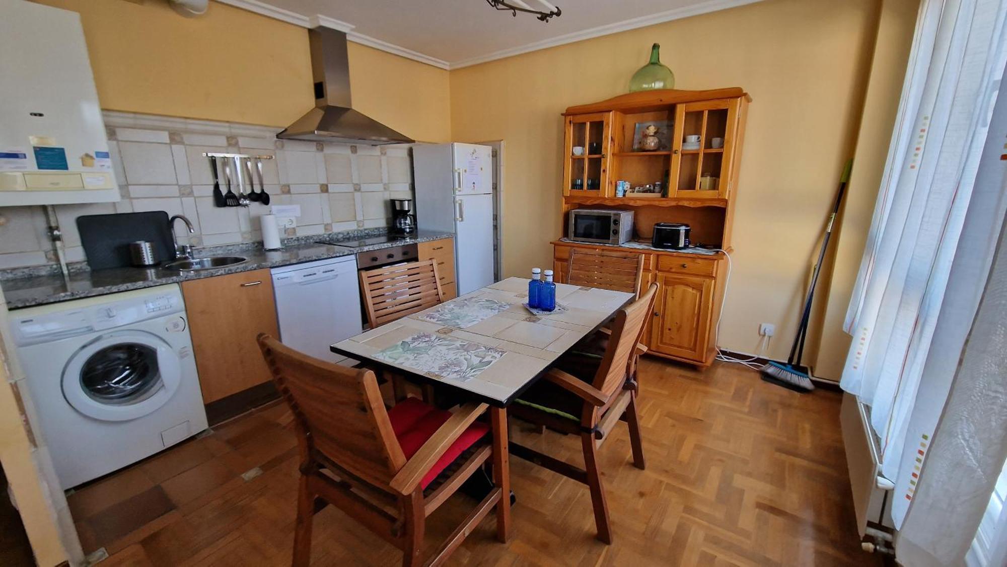 Apartamento Parque Del Oeste اوفيدو المظهر الخارجي الصورة